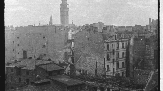 33 Photos from the Ghetto