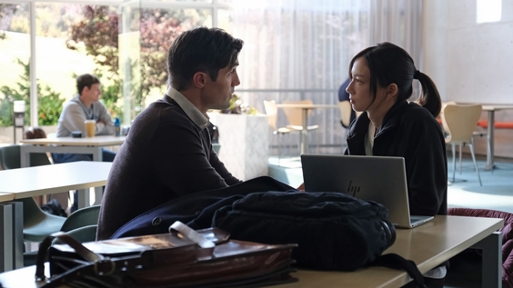 Phil Dunster, Lauren Tsai