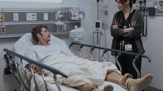 Travis Van Winkle, Fiona Dourif