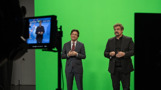 Jason Bateman, David Harbour