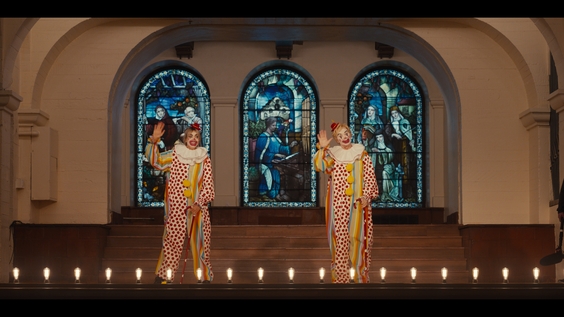 Kaitlin Olson, Jean Smart