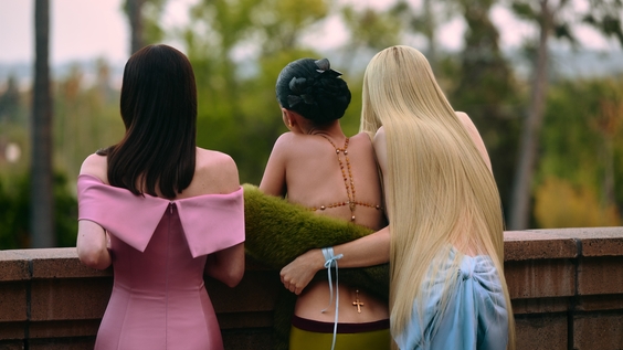 Maude Apatow, Alexa Demie, Hunter Schafer