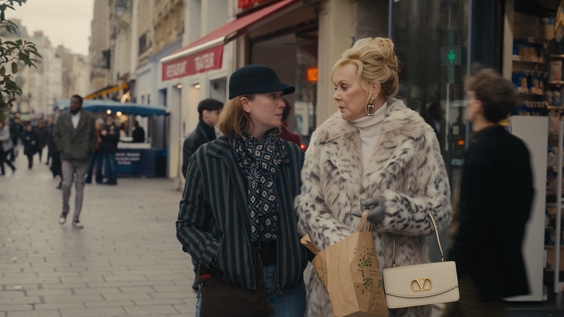 Jean Smart, Hannah Einbinder