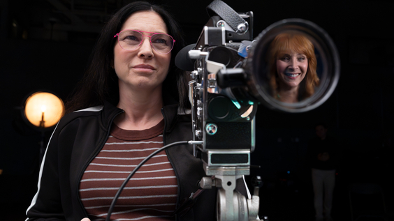 Laura Silverman, Lisa Kudrow