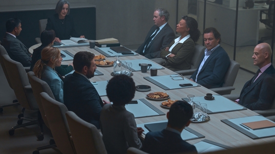 War S1 E3